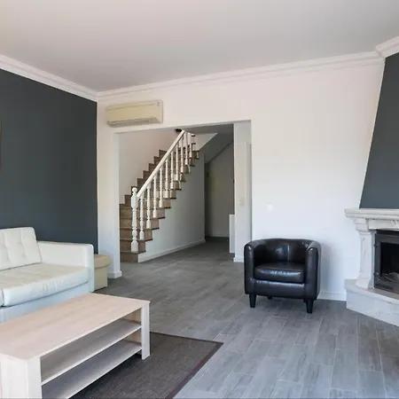 Akivillas Oura Targa Villa *
